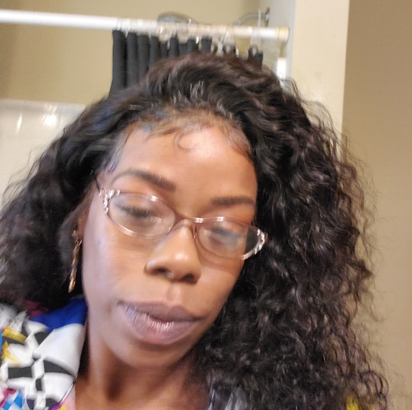 Meet your Posher, Tatyana - Picture 2 of 4